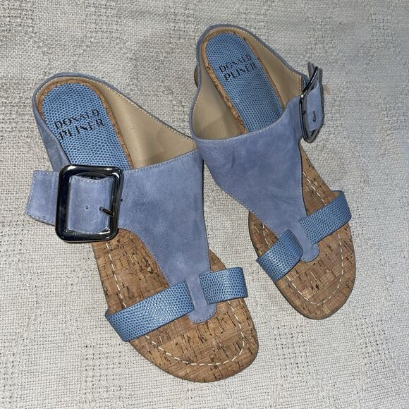 Donald Pliner Shoes - Donald Pliner Women’s Wedge Sandals Size 6.5 M Blue Leather Beach Cruise NWOB